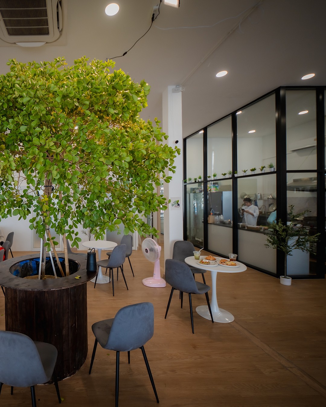 Inside GROOT Coffee & Bistro